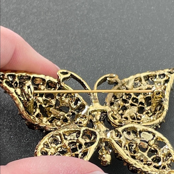 Vintage Large Jewel Tone/Gold Tone Rhinestone Butterfly Brooch - Picture 6 of 6